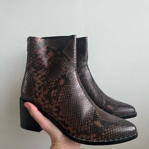 SOLD- Snake print heel boots